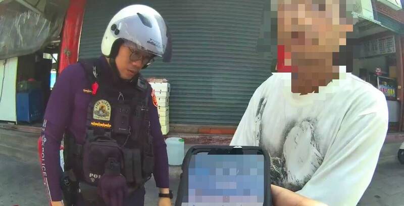 男逆向騎車見警神色慌!警查獲2種毒品送辦