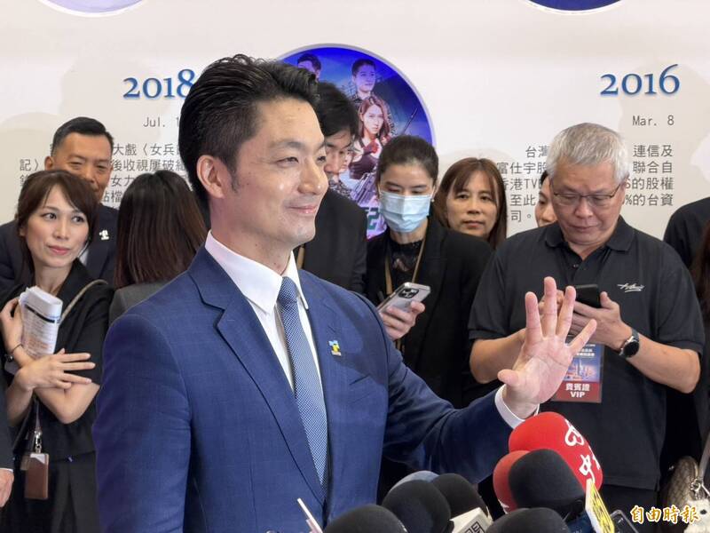 台北市長辯論》蔣萬安曝喉嚨狀況 盼和沈伯洋好好交換意見