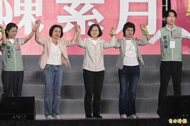 何欣純喊話「雙強聯手」 與陳素月都當選:中捷延伸彰化、大坑成真