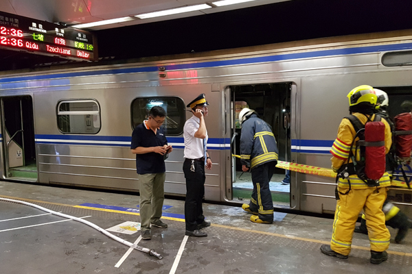 台鐵列車爆炸 松山夜驚魂