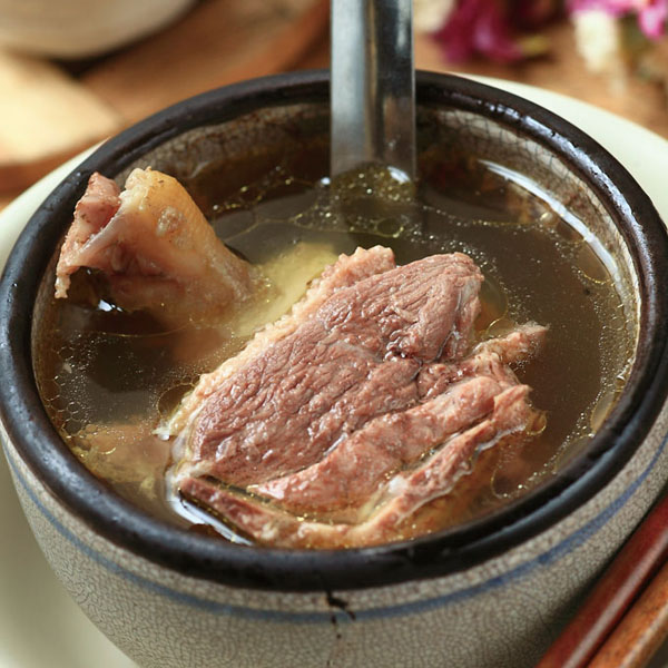 張記排骨酥 鮮甜肉塊一吃上癮