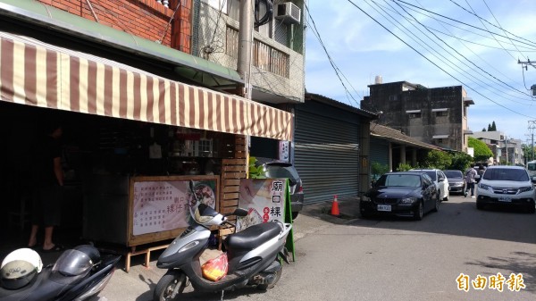 位在西螺廣福宮旁的廟口粿仔條，餵養許多西螺老饕的胃。（記者廖淑玲攝）