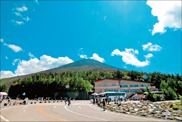 富士山的吉田登山口。