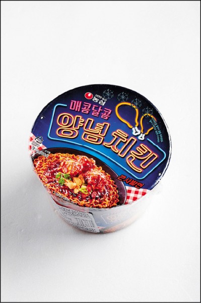 農心韓式炸雞風味拌麵／95元（記者陳宇睿／攝影）