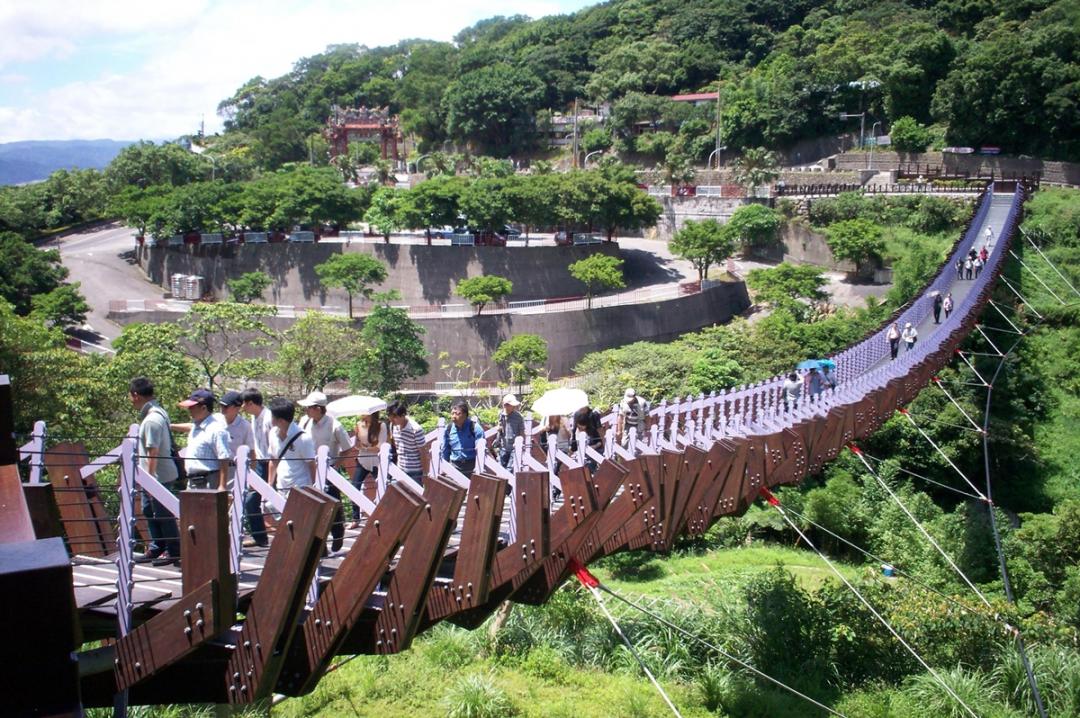 台北市內湖區的白石湖吊橋。（圖／台北市政府提供）