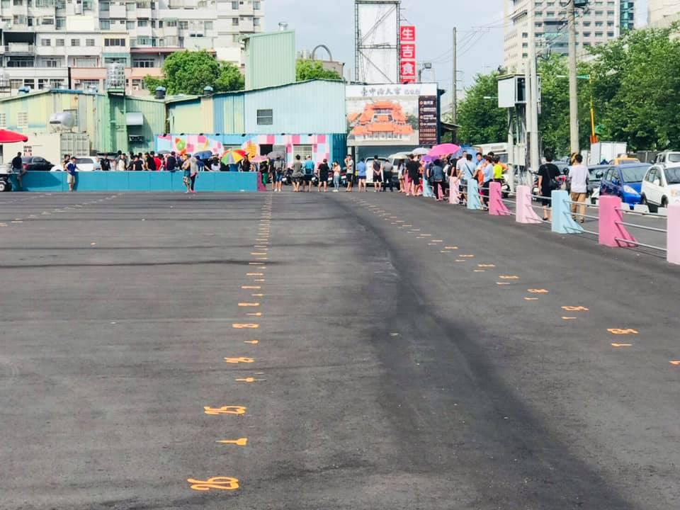 新開幕的大型夜市佔地千坪以上，空間相對台中其他夜市更加寬敞。（圖／截自大慶夜市Fun到嗨粉專）