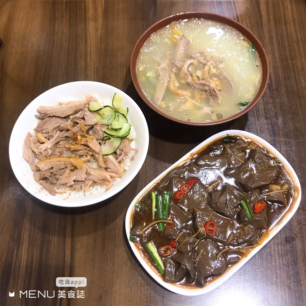 新竹美食 TOP 10 名單快更新！「爆量牛排飯、平價麵店小吃」在地人也激推