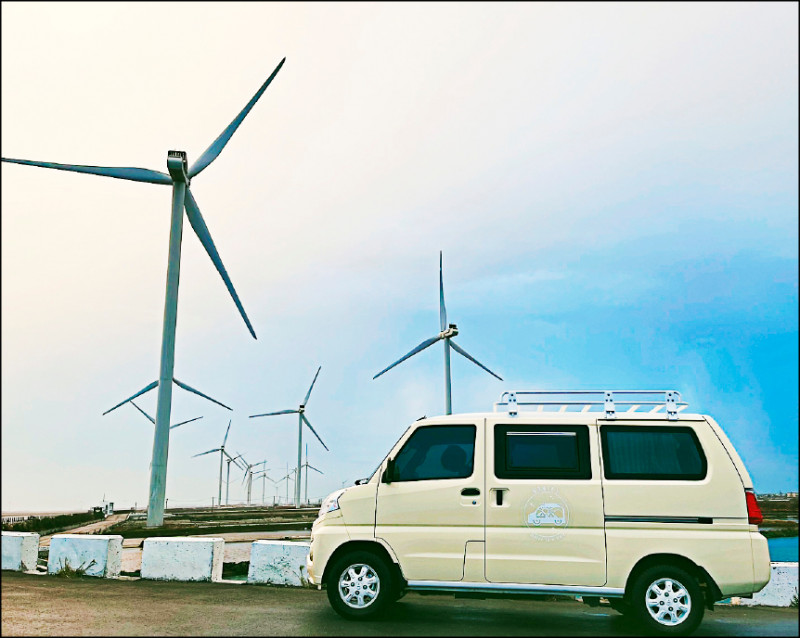 看好豪華露營風潮及新型態移動旅行方式，雲品國際與Volvo新凱集團攜手成立「VANTEL」新品牌。（雲品國際提供）