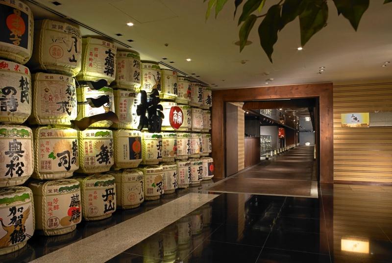 三燔本家打造最道地日式土手鍋。（圖／三燔本家提供）