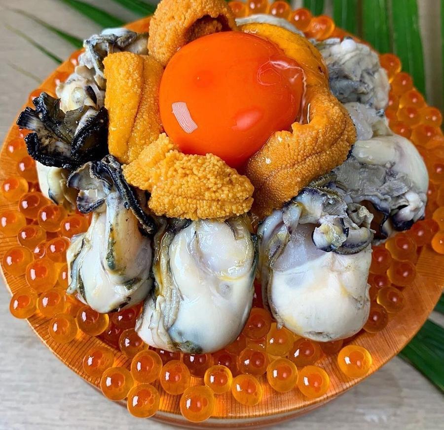 超浮誇海膽牡蠣丼、厚片玉子燒鰻魚飯！５間爆量美食登日本推特話題