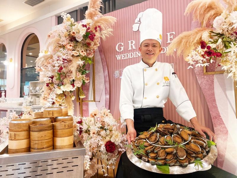 「磯煮鮑魚」採用醬油同和昆布慢火燉煮，保持鮑魚鮮嫩的肉質。（圖／青青格麗絲提供）