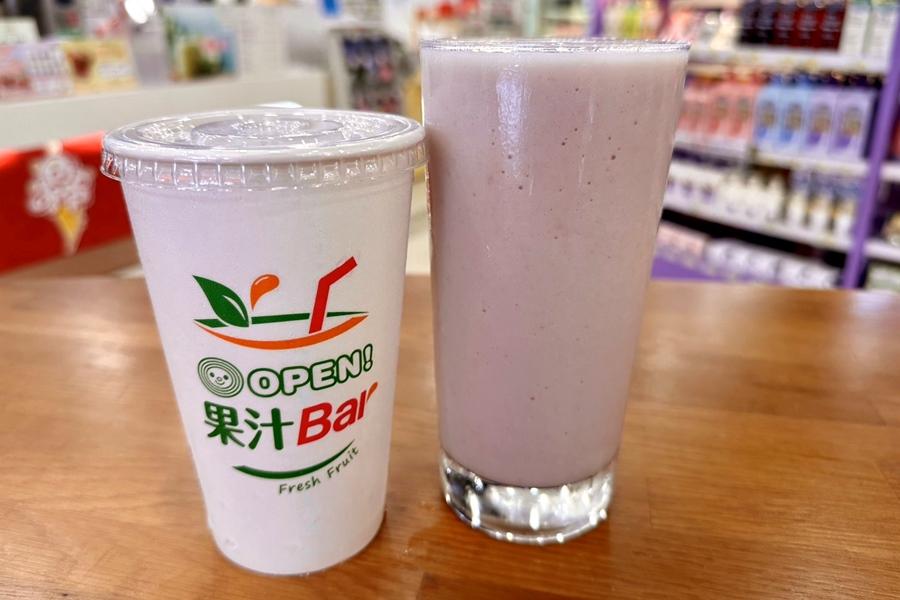 7-ELEVEN果汁BAR限定販售芋頭牛奶89元/杯。（圖／業者提供）