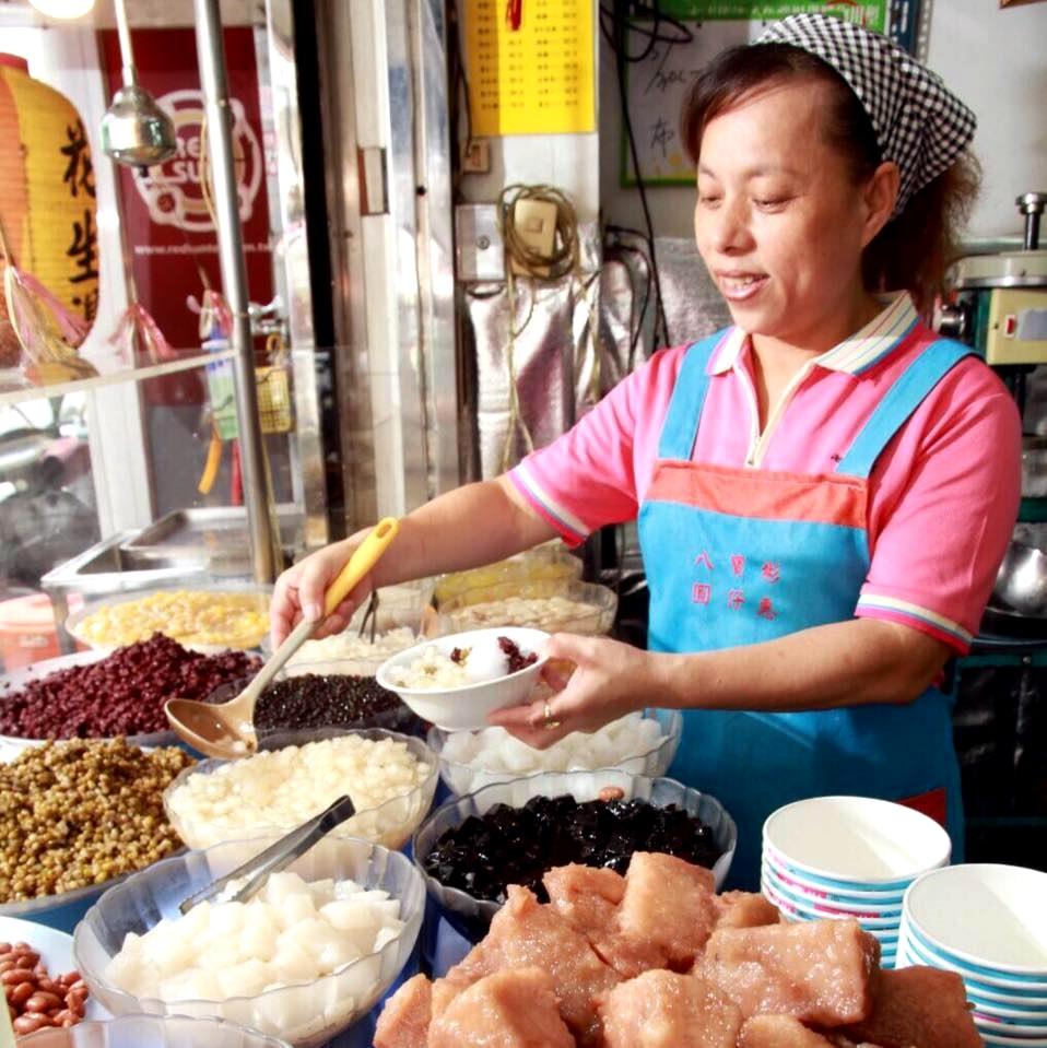 八寶彬圓仔惠是台南第一間獲得必比登的剉冰店，在台南共國華街總店與金華路、安平路兩間分店。（圖／翻攝自店家臉書）