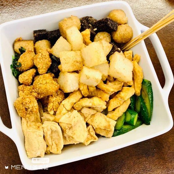 全台人氣雞排大盤點！超派炸雞話題度最夯、三重排隊炸物藏在飲料店