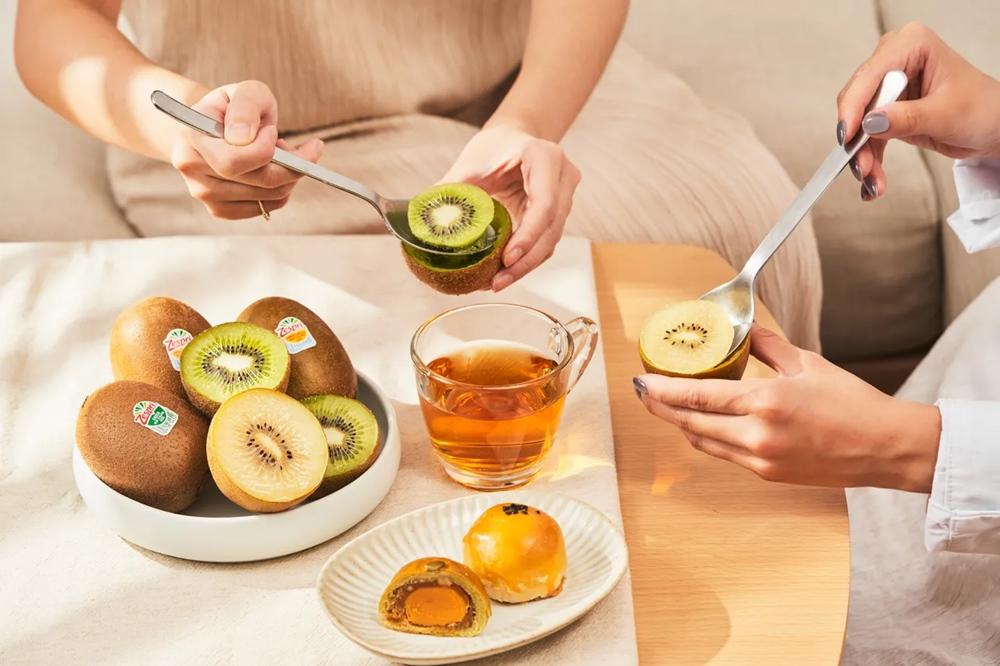 富含營養價值且外型飽滿的Zespri奇異果，清甜解膩正適合中秋節佐搭。（圖／品牌提供）