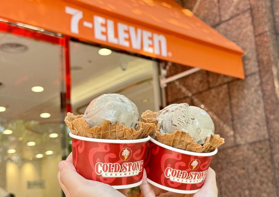 7-ELEVEN於9月17日前思樂冰、酷聖石複合店3OZ冰淇淋，通通第二杯半價。（圖／超商提供）