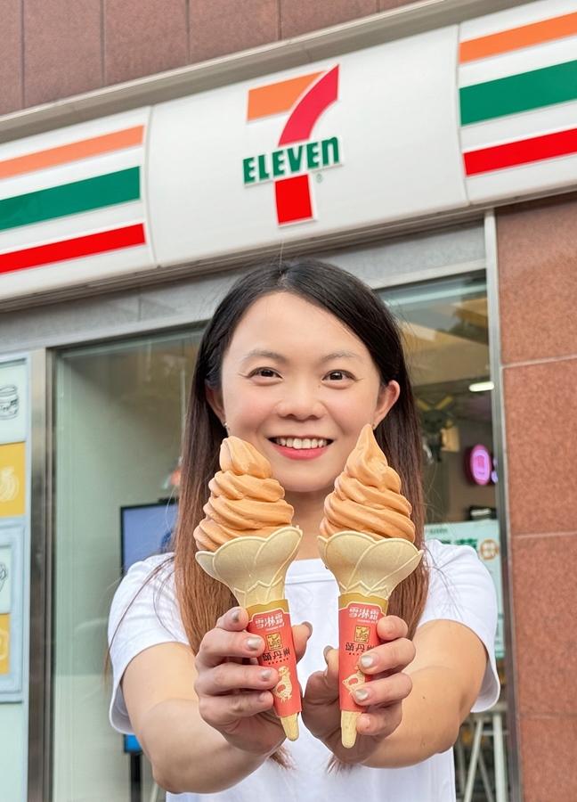 7-ELEVEN「雪淋霜」自10/2攜手頌丹樂聯名推出「泰濃郁！奶茶風味霜淇淋」。（圖／品牌提供）