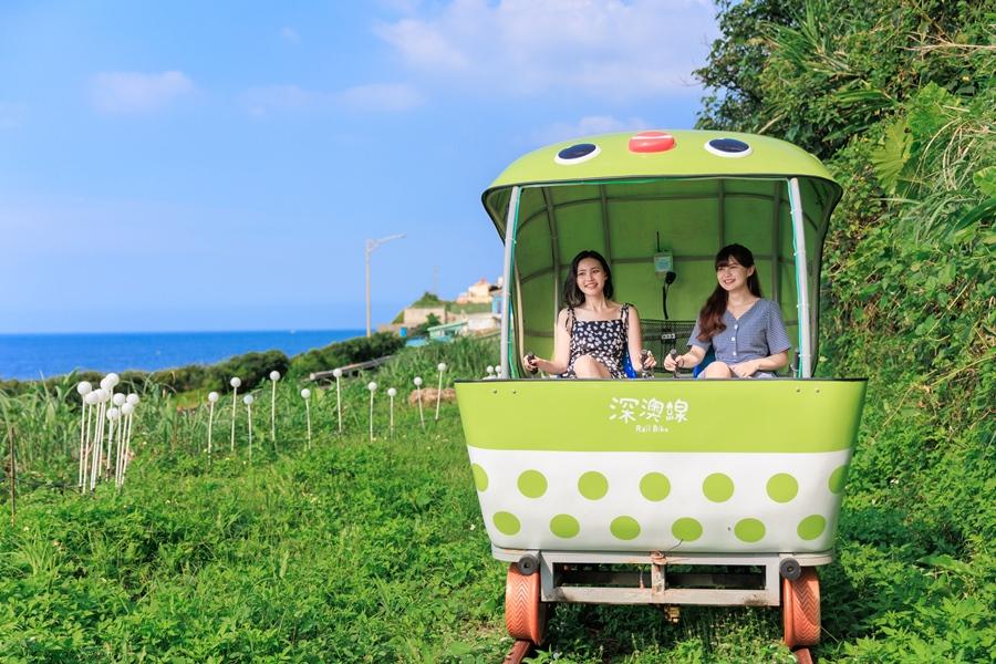 青春山海線深澳鐵道自行車耶誕活動開跑。（圖／新北觀旅局提供）