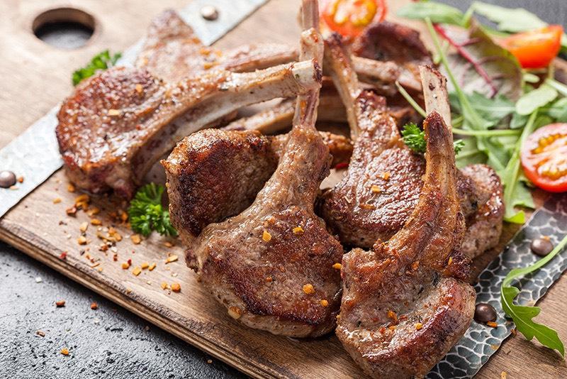 來自北印北方邦首府勒克瑙（Lucknow）的「勒克瑙羊排（Lucknowi Lamb Chop）」。（圖／台南香格里拉提供）