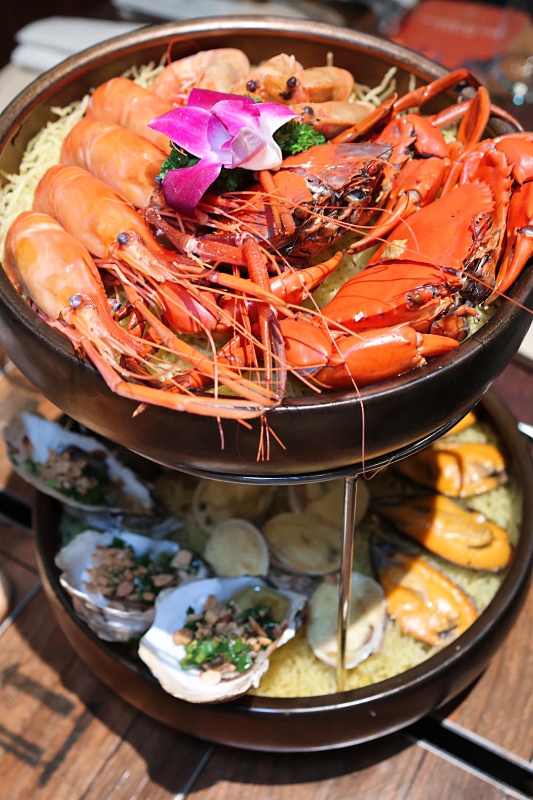 ALL SEASON龍蝦海鮮吃到飽餐廳，可任選龍蝦口味，搭配60種海鮮料理無限吃。