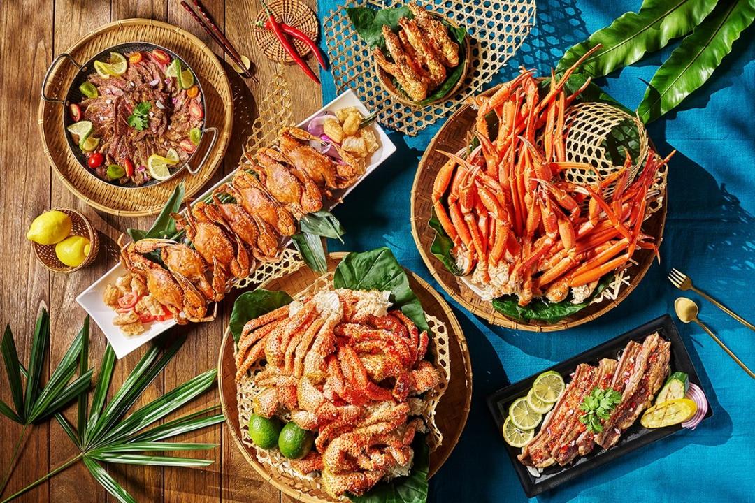 假日持續加碼推出大受好評的「松葉蟹腳」吃到飽。（圖／業者提供）