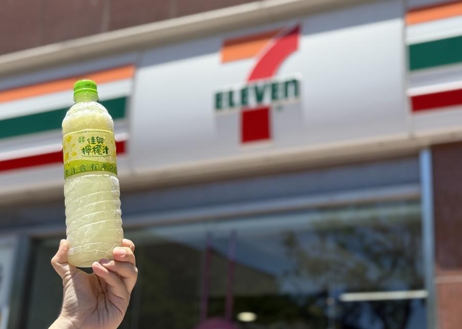 7-ELEVEN「預購誌」推出多款超商通路獨家冰品、飲品，指定品項任選2件95折、3件92折。（圖／超商提供）