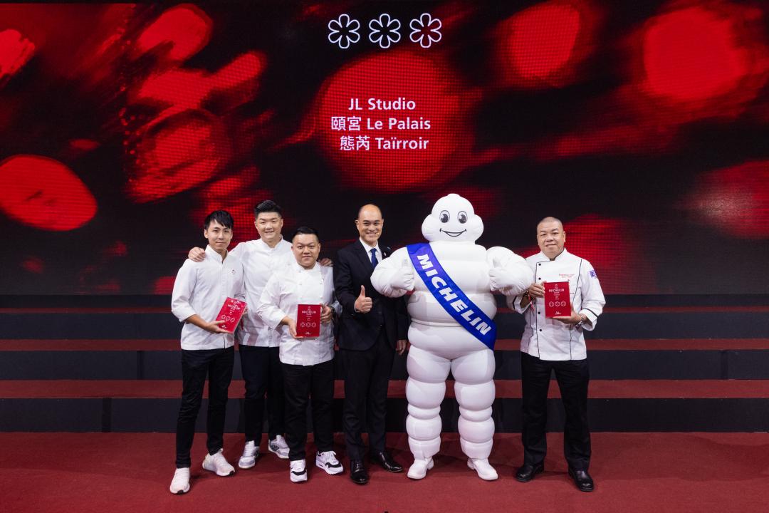 《台灣米其林指南》每年摘星名單備受矚目，圖為2024年於台北萬豪酒店舉辦的發布會，由JL Studio、態芮、頤宮奪得三星。（圖／米其林提供）