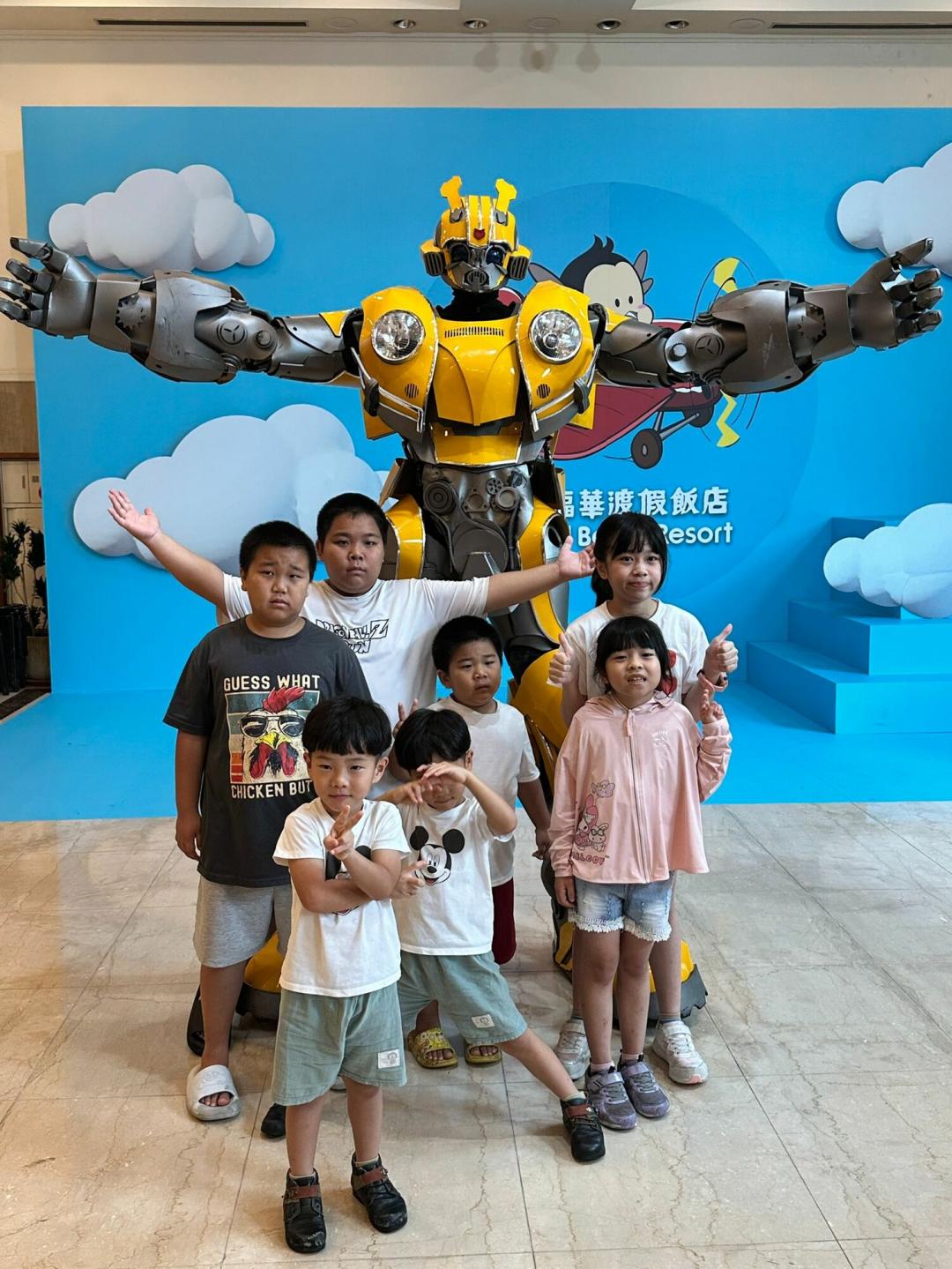 飯店「大黃蜂」出擊 力抗暑期住房低迷。（記者蔡宗憲攝）