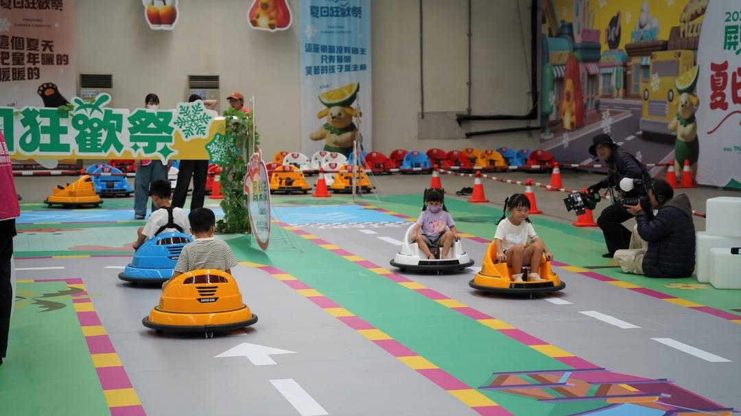 迷你賽車場是小朋友最愛設施之一。（圖／屏東縣政府提供）