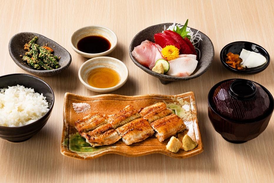四代目菊川「白燒刺身御膳」。（圖／品牌提供）