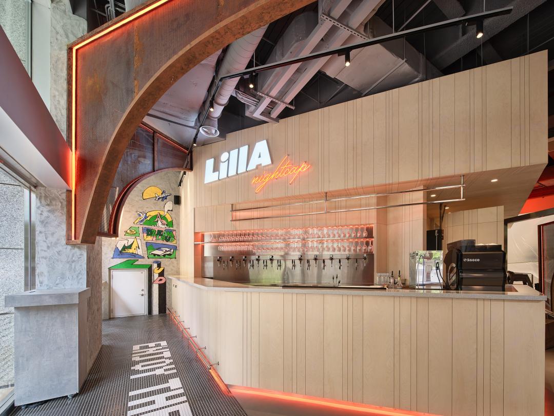 新加州料理LillA宣佈回歸進駐DREAM PLAZA 1樓，特別開闢立飲區域，營業至深夜時段。（圖／品牌提供）