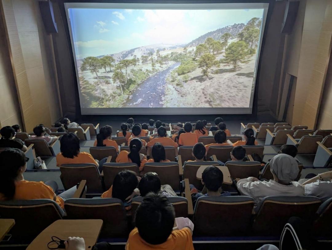 左鎮化石園區推出《Dinosaur 3D》全新影片，深受小朋友歡迎。（南市文化局提供）