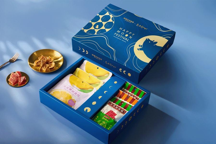 「軒記肉乾」聯名雙月凝香禮盒，優惠價450元。（圖／品牌提供）