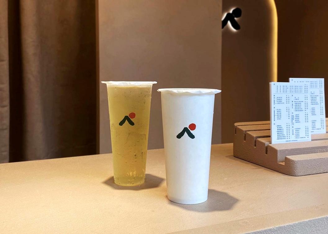 鶴茶樓新品牌「青山 青茶專業製作」將分別於8/10林口、8/16花蓮舉辦全天候開幕慶「每人一杯免費飲料」優惠活動。（圖／品牌提供）