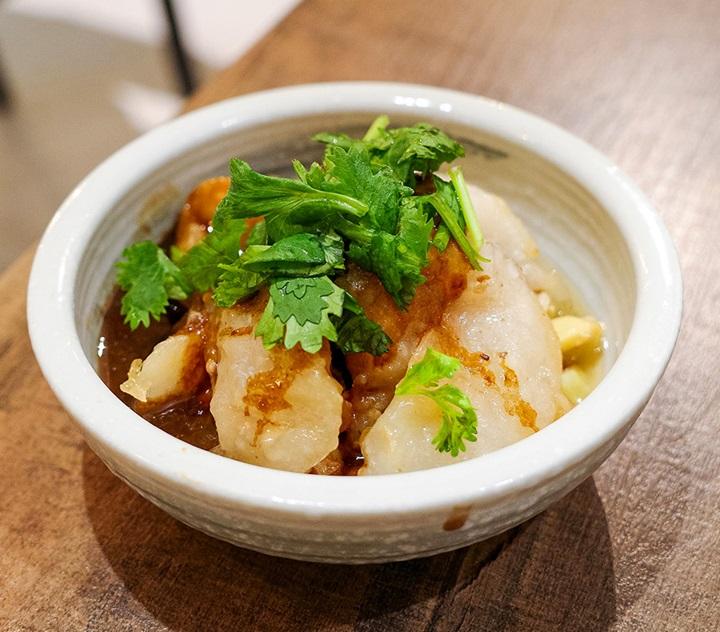 70年老字號「蘇來傳」以肉圓與芋粿聞名。（圖／翻攝自米其林官網）