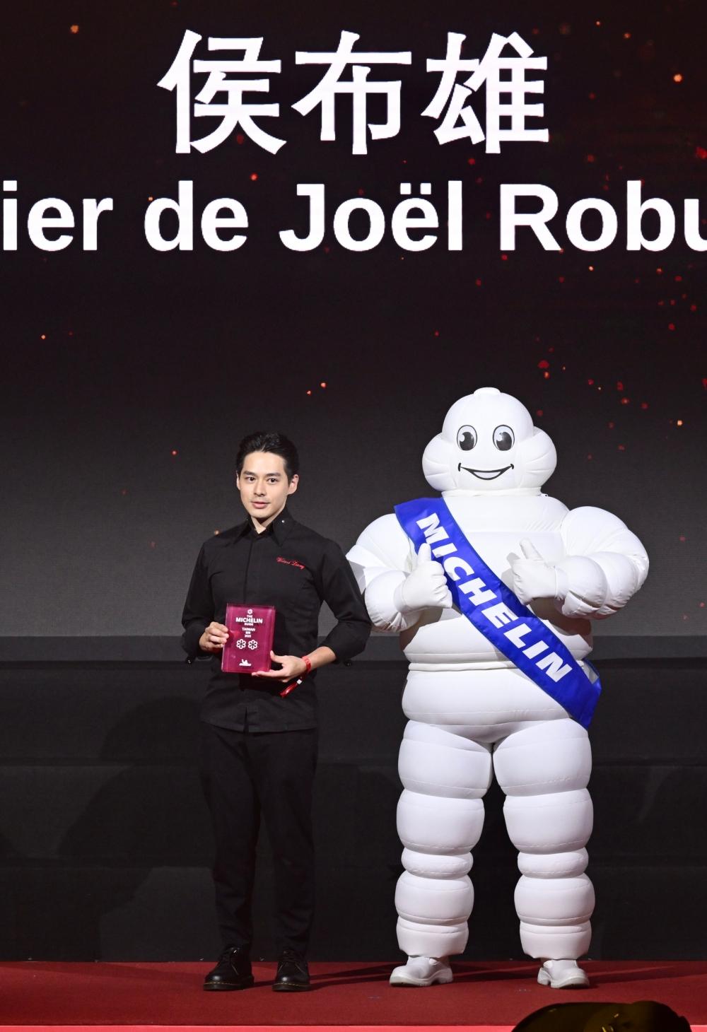 梁維維擁有深邃立體的五官，讓許多網友直喊要去侯布雄用餐看主廚。（圖／記者羅沛德攝）