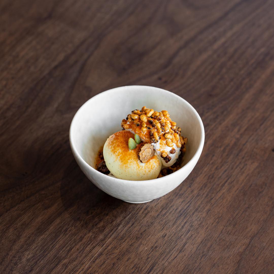 「Jang Trio」可說是姜主廚集「韓味」大成的絕佳代表作，亦是其Mingles餐廳的招牌暢銷甜品。（圖／品牌提供）