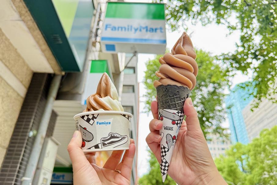 全家APP隨買跨店取8/29-8/31推出Fami!ce霜淇淋8支299元。（圖／超商提供）