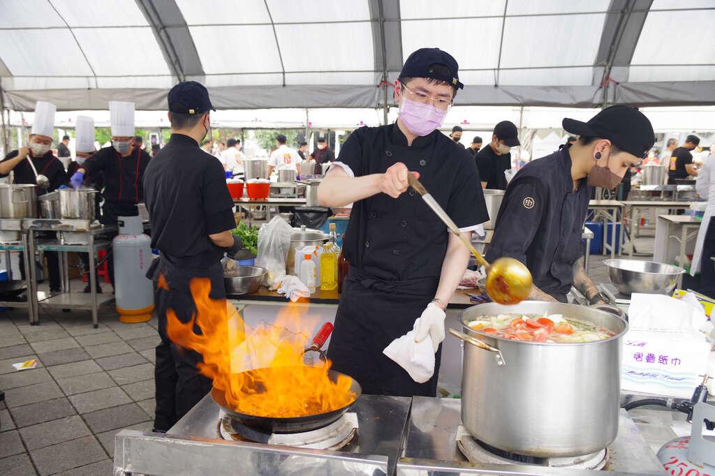 「2025台北國際牛肉麵節」為期3天競賽活動，有鮮食組與調理包組，選出各組競賽年度最佳牛肉麵。（圖／翻攝自台北市政府觀光傳播局官網）