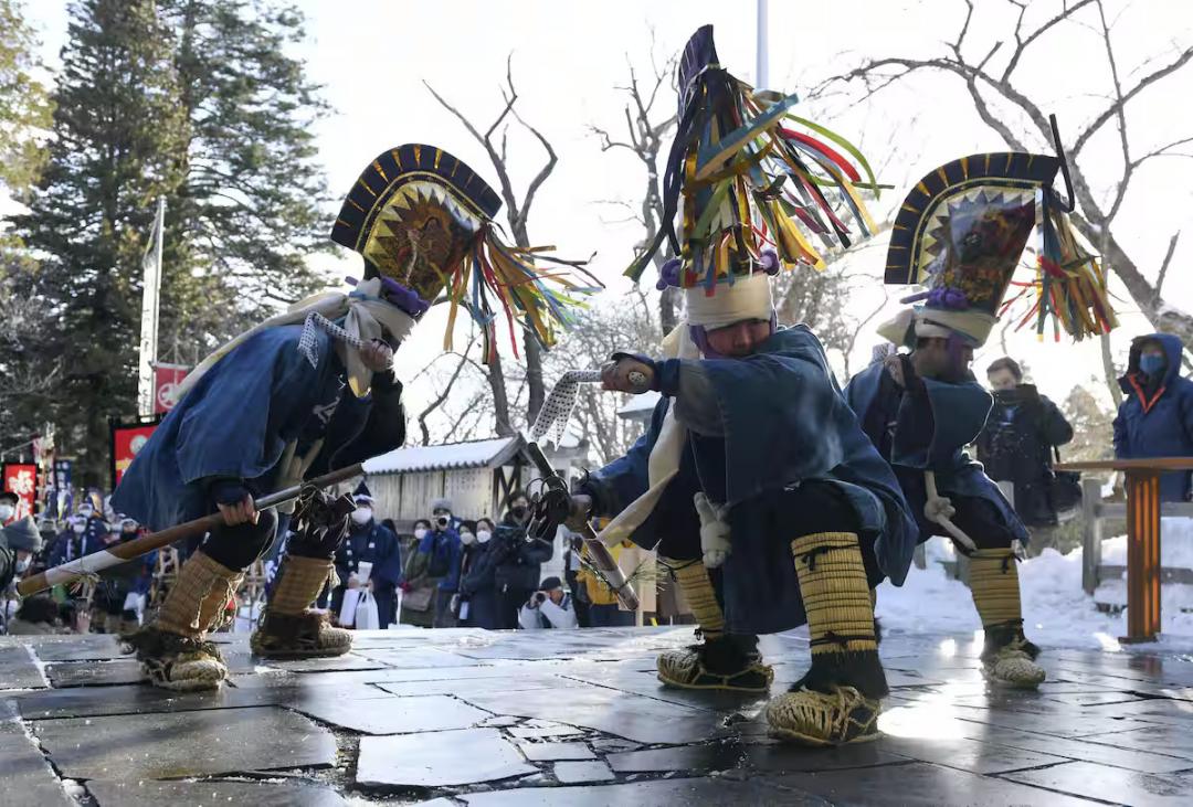 日本旅遊必追10大冬季祭典！夢幻雪祭冰雕賞銀白世界、繽紛燈節迎新年