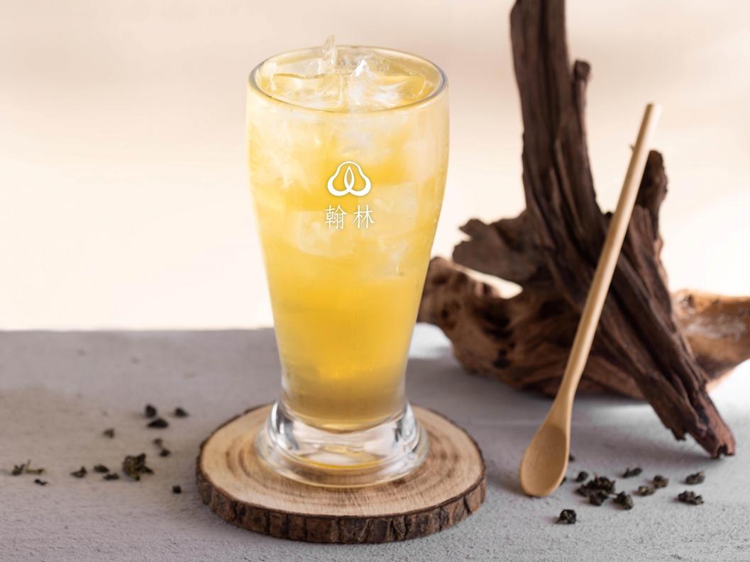 翰林茶館於全台門市（含翰林茶棧與翰林茶館）推出每週三「無糖日」買一送一優惠。（圖／品牌提供）