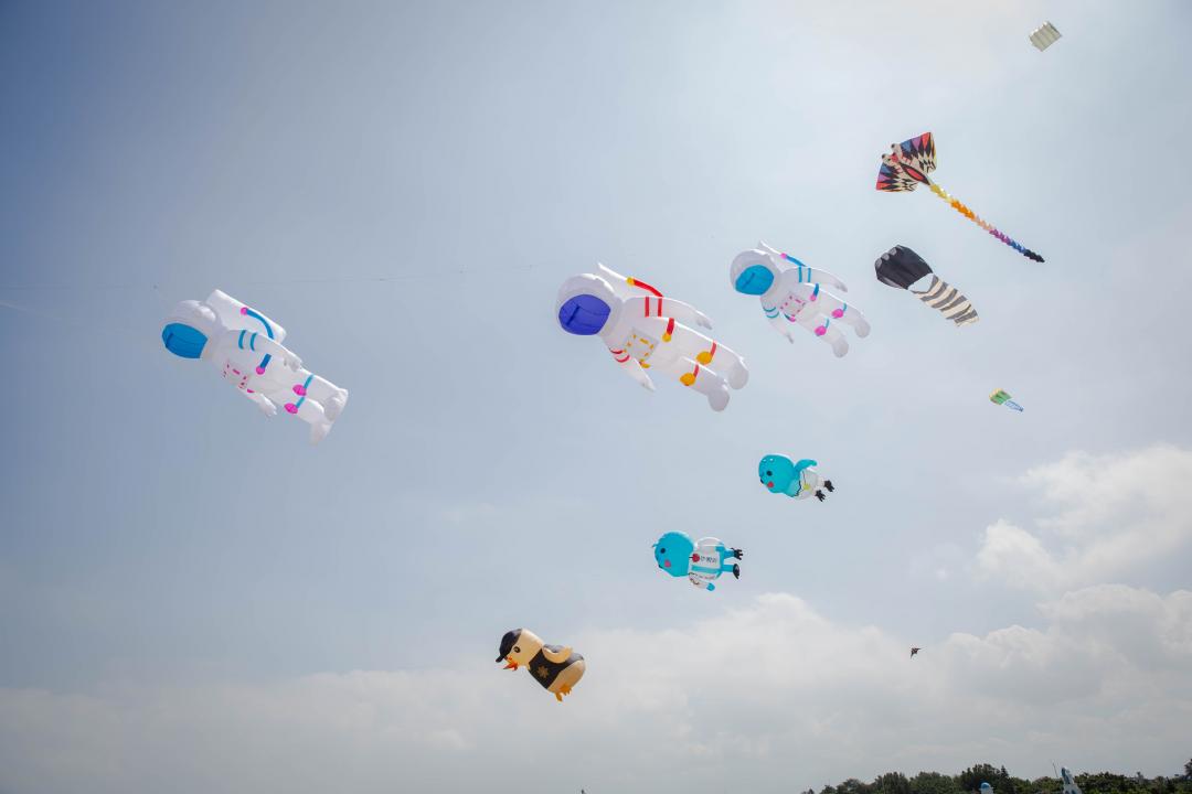 新竹市國際風箏節以「箏霸星際」為主題，結合科技與宇宙元素。（圖／新竹市政府提供）