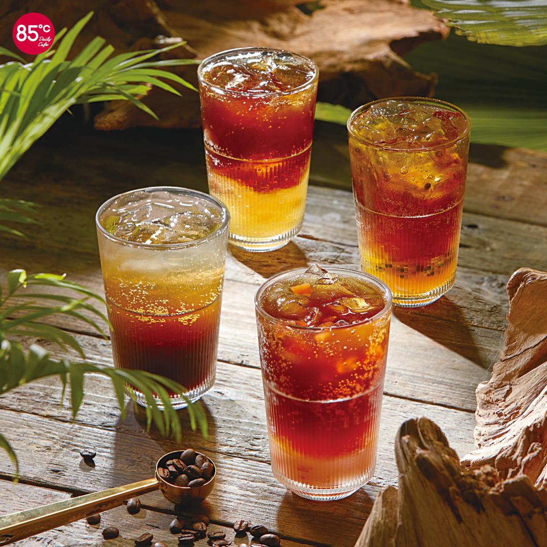 凡購買85℃任一水果系列咖啡，第二杯即可享半價優惠。（圖／業者提供）
