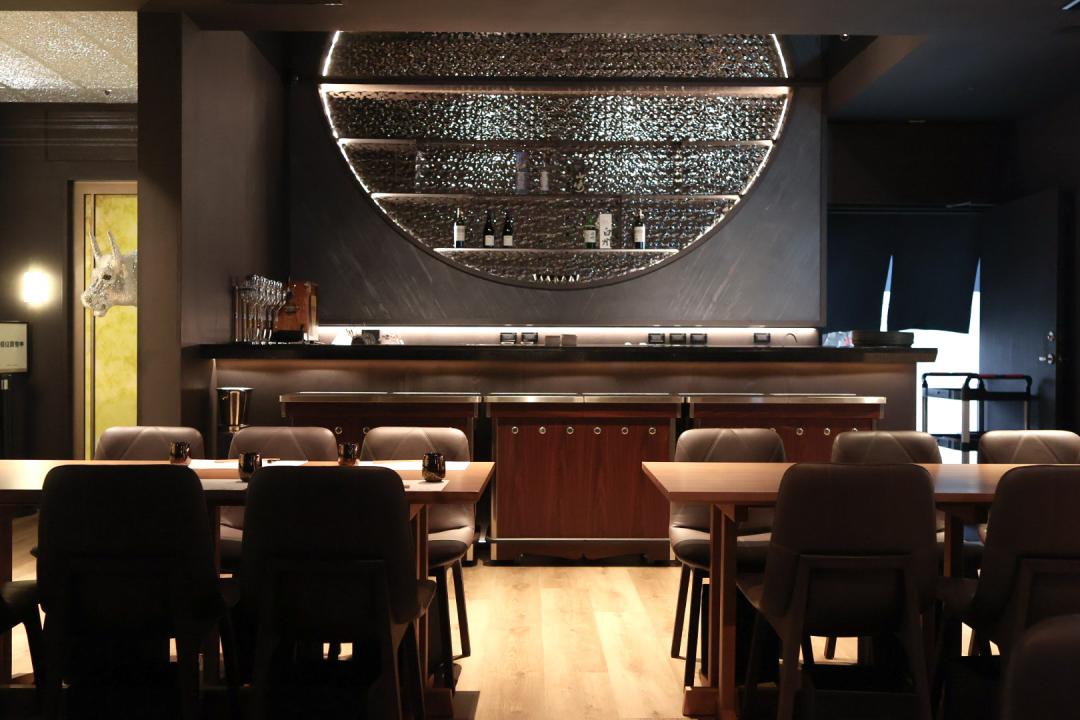 全店鋪佔地80坪，提供約70個座位。（圖／記者郭宣暄攝）