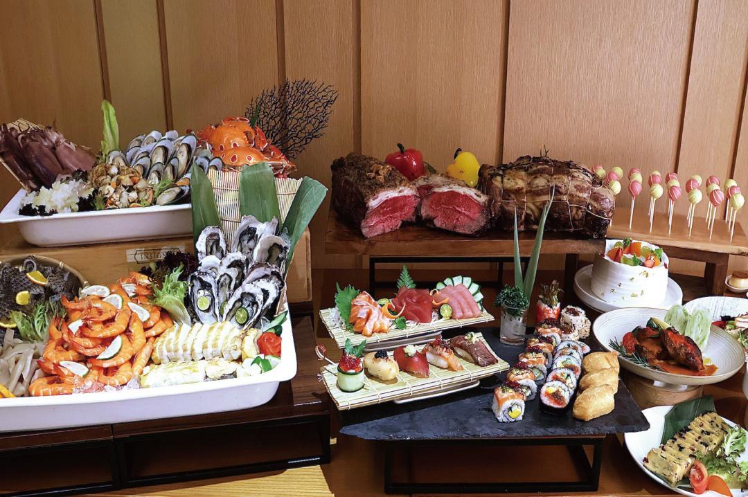 饗樂全日餐廳餐券平均每人990元起。（圖／飯店提供）