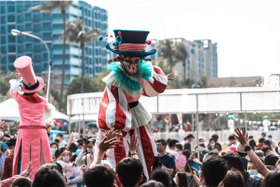 FOCASA馬戲團首度走進五星級酒店場域，將在10月10日與10月12日於承億酒店呈獻獨家兩場快閃演出。（圖／FOCASA馬戲藝術節提供）