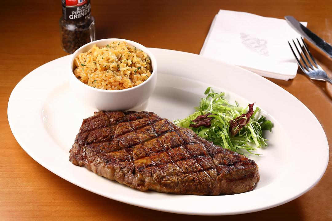全新10oz.肋眼牛排限時優惠999元。(圖/品牌提供)