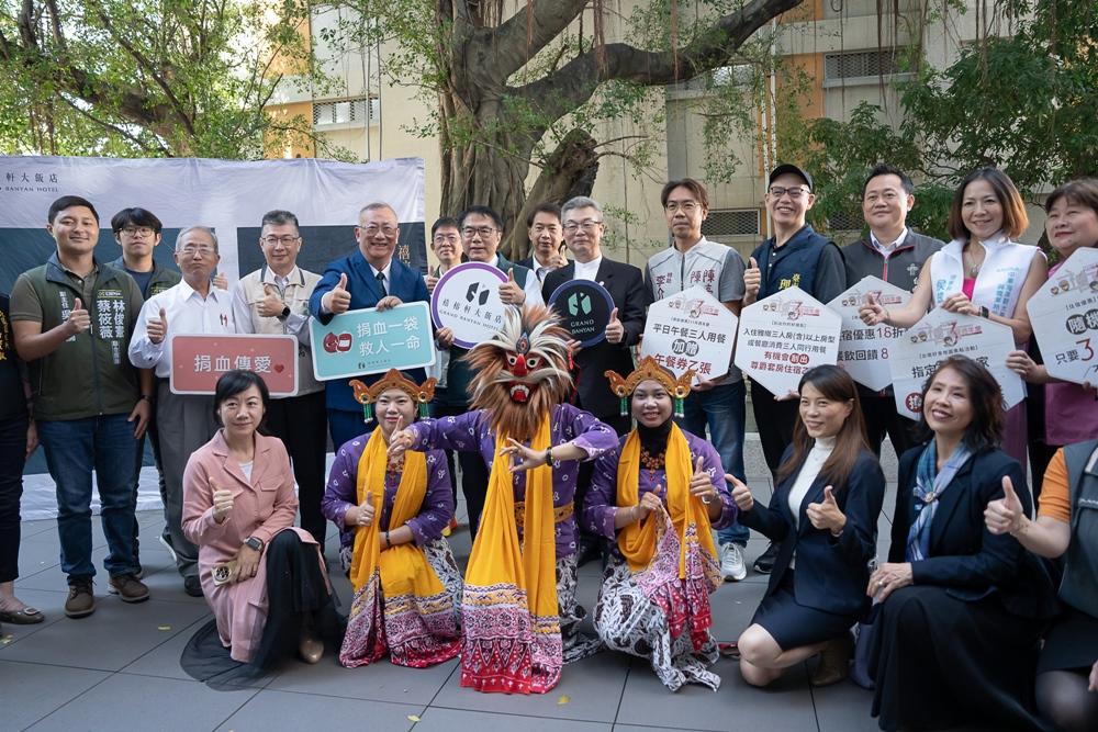 在地飯店禧榕軒今年升格五星，週年慶平日住宿3000元起，榕廷百匯餐廳與宴會廳推出多項優惠。（禧榕軒大飯店提供）