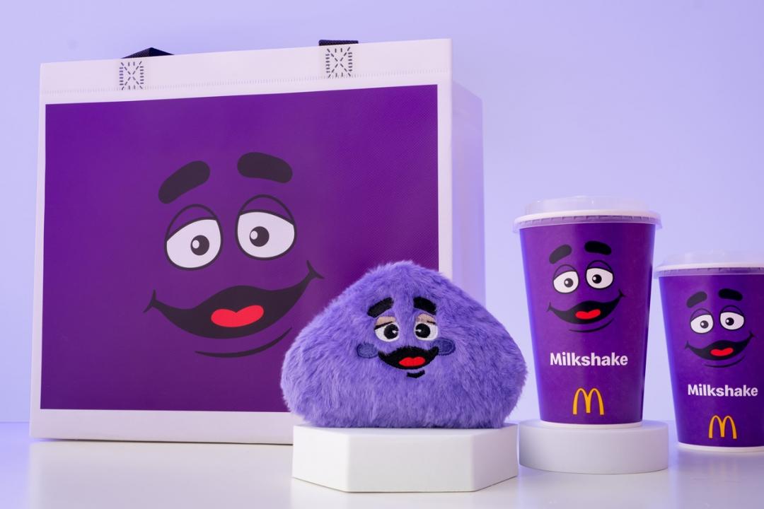 麥當勞奶昔「香草＆草莓」雙口味12間餐廳搶先喝！奶昔大哥周邊必搶