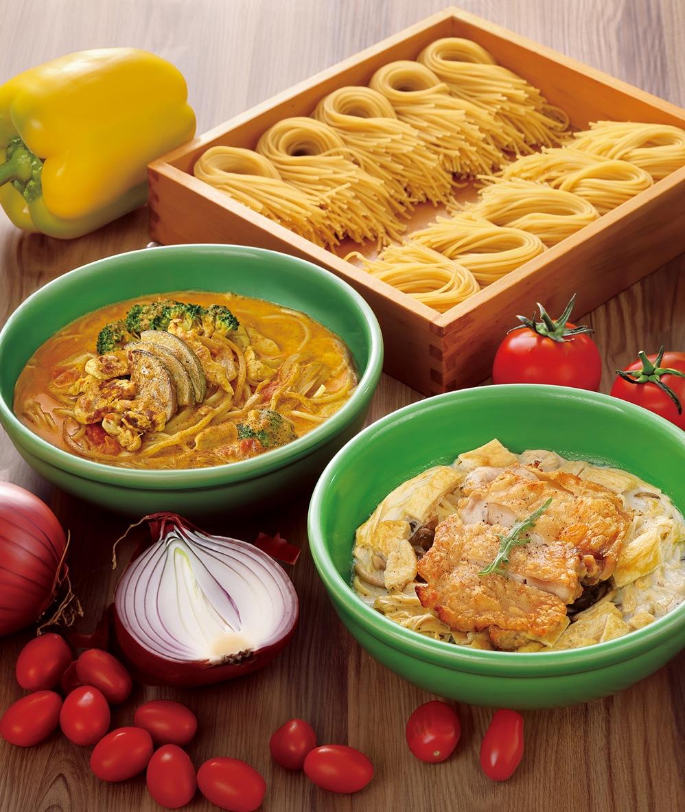 BEPPIN PASTA的2大義大利湯麵「雞肉野菜奶油咖哩湯麵」380元、「豆乳湯葉雞腿排湯麵」450元。（品牌提供）